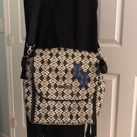 Petunia Pickle Bottom Handbags - Petunia Pickle Bottom Black & White w/ Blue Patterned Diaper Baby Bag Backpack